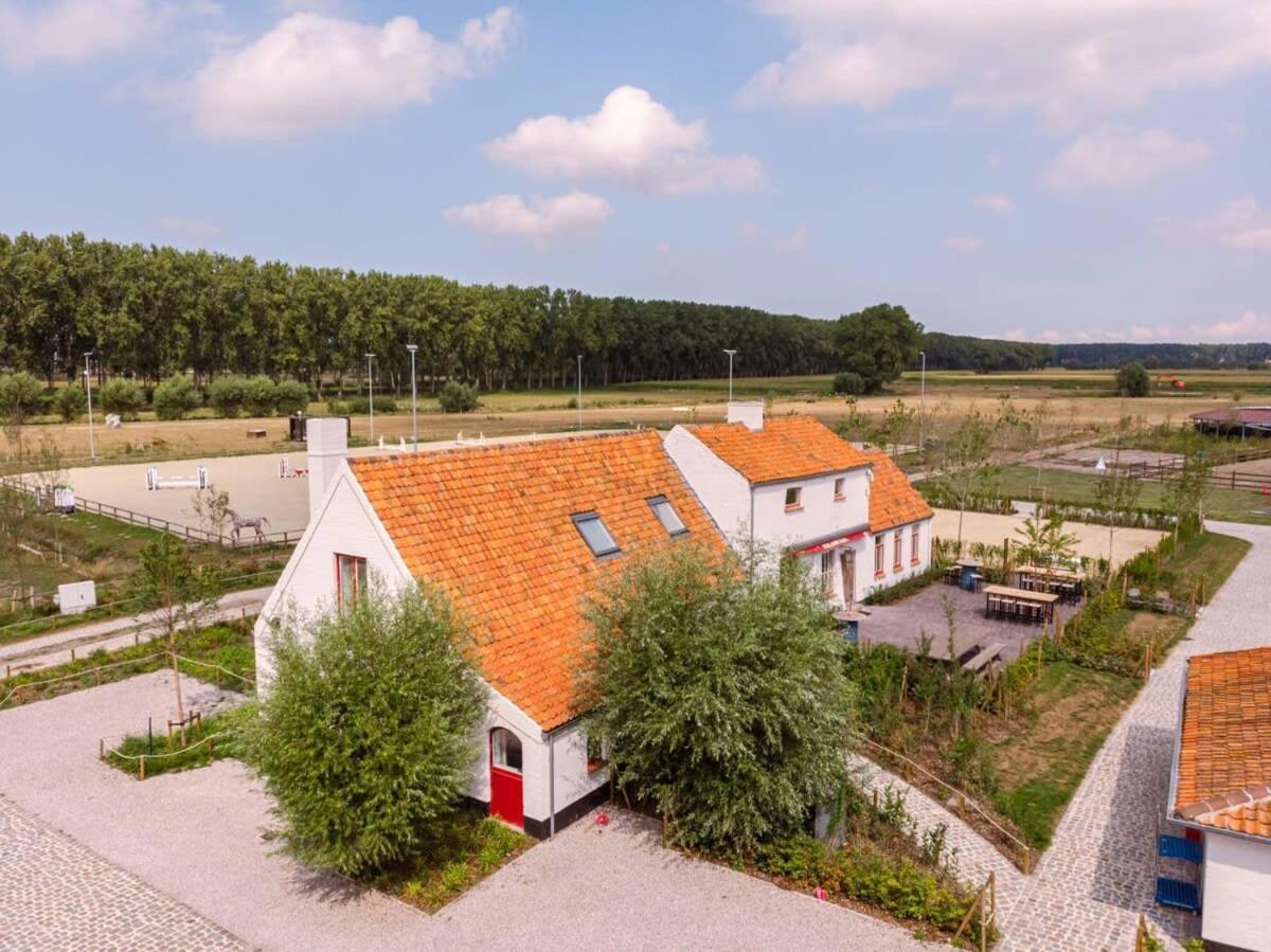 Huswell - Quick - Lovely Double Room At Ranch De Blauwe Zaal Brugge Bagian luar foto