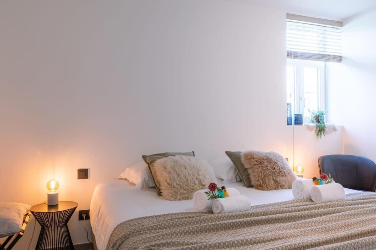 Huswell - Quick - Lovely Double Room At Ranch De Blauwe Zaal Brugge Bagian luar foto