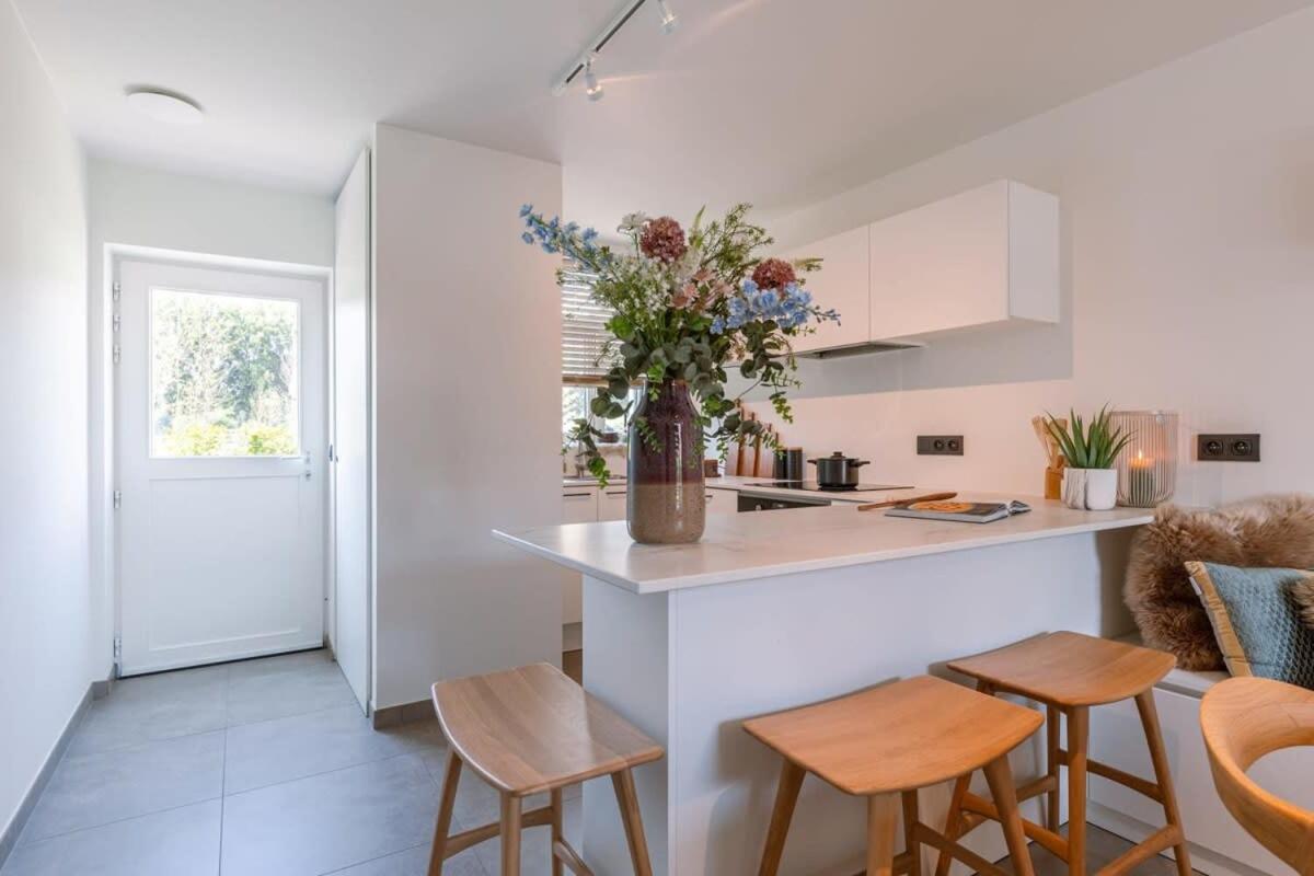 Huswell - Quick - Lovely Double Room At Ranch De Blauwe Zaal Brugge Bagian luar foto
